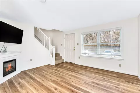 200 Post Rd #112, Warwick, RI 02888 photo 5