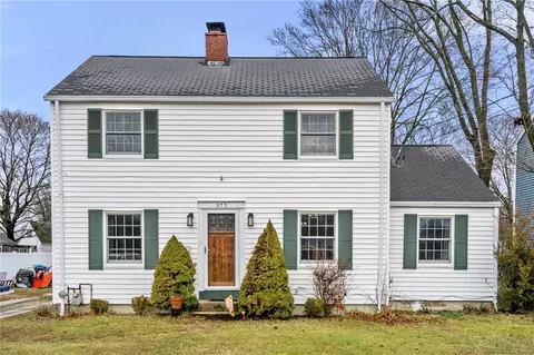 273 Long Street St, Warwick, RI 02886 photo 2