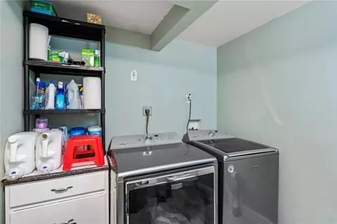 273 Long Street St, Warwick, RI 02886 photo 17