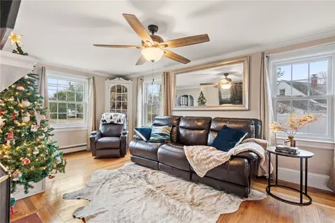 273 Long Street St, Warwick, RI 02886 photo 8