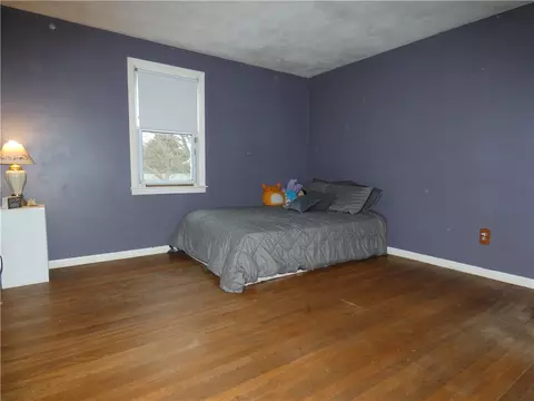 230 Douglas Rd, Warwick, RI 02886 photo 12