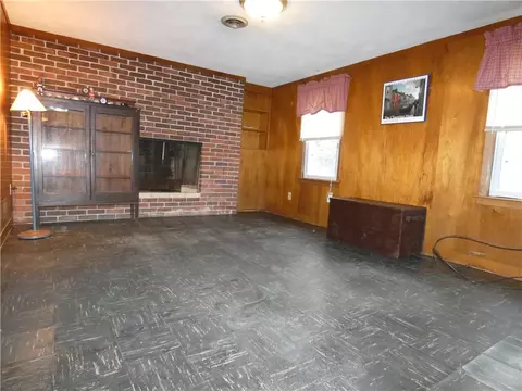 230 Douglas Rd, Warwick, RI 02886 photo 16