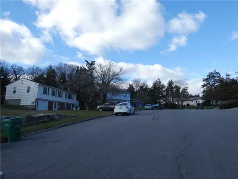 230 Douglas Rd, Warwick, RI 02886 photo 22
