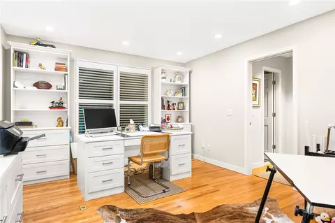 36 Oyster Pt, Warren, RI 02885 photo 20