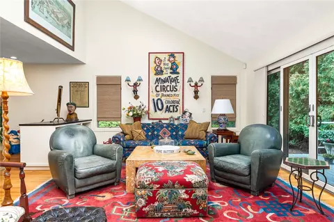 36 Oyster Pt, Warren, RI 02885 photo 15