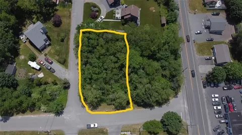 0 Tower St, Bristol, RI 02809