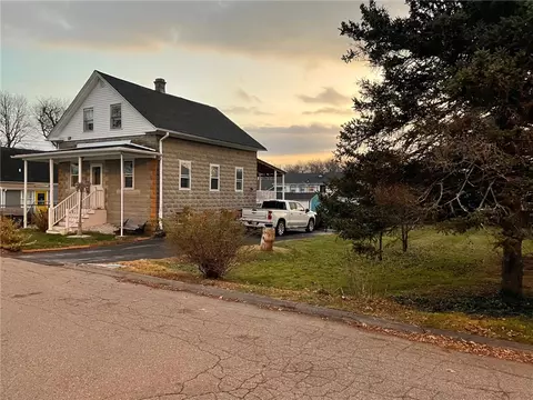 58 Argonne St, Johnston, RI 02919