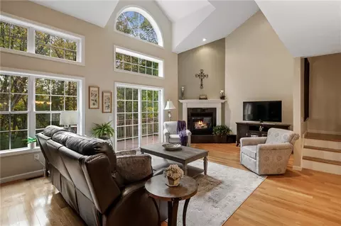34 Alpine Way, North Smithfield, RI 02896