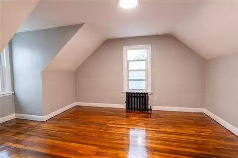 34 Arnold Rd, Coventry, RI 02816 photo 2