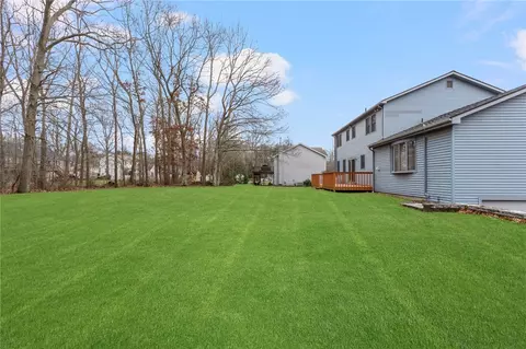 164 Thunder Trl, Cranston, RI 02921 photo 36