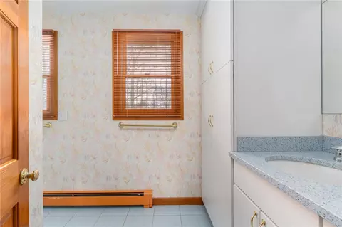164 Thunder Trl, Cranston, RI 02921 photo 32