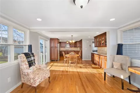 64 Natick Ave, Warwick, RI 02886 photo 17