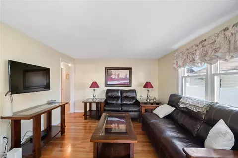 64 Natick Ave, Warwick, RI 02886 photo 20