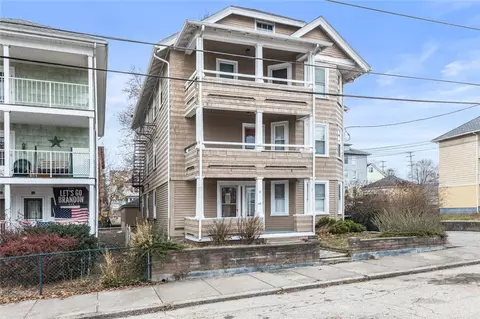 45 Read Ave, Woonsocket, RI 02895 photo 2