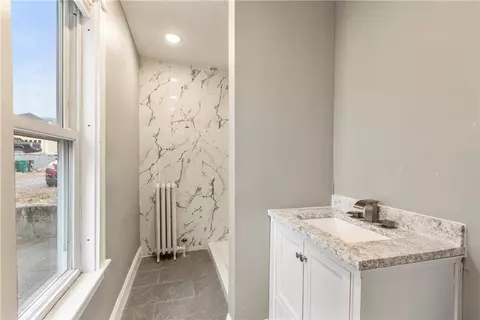 45 Read Ave, Woonsocket, RI 02895 photo 16