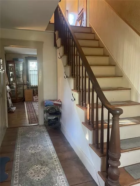 126 W School St, Woonsocket, RI 02895 photo 16
