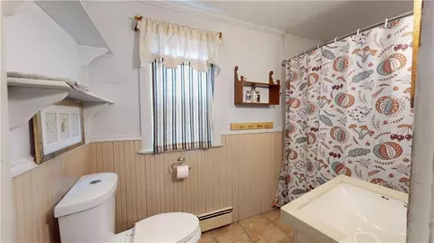 126 W School St, Woonsocket, RI 02895 photo 5