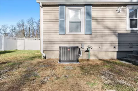 32 Lockhaven Rd, Warwick, RI 02889 photo 36