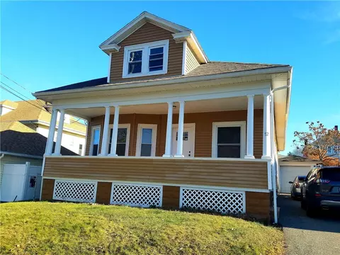 52 Burgess Ave, East Providence, RI 02914