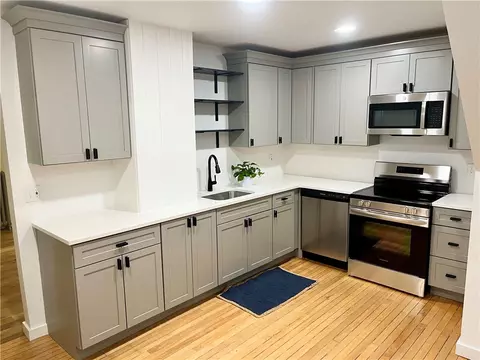 957 Kingstown Rd, South Kingstown, RI 02879
