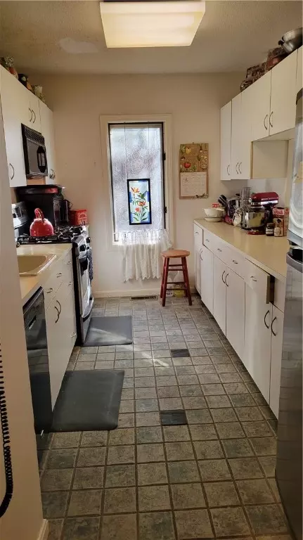 307 Holley Ln #307, Woonsocket, RI 02895 photo 7