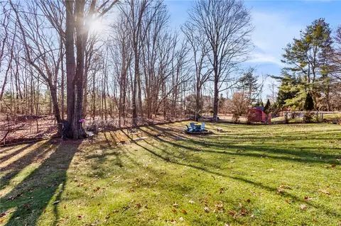 227 Bayberry Rd, Woonsocket, RI 02895 photo 39