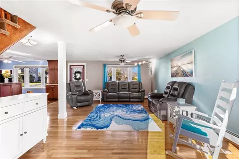227 Bayberry Rd, Woonsocket, RI 02895 photo 6