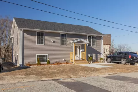 91 Ward St, Woonsocket, RI 02895