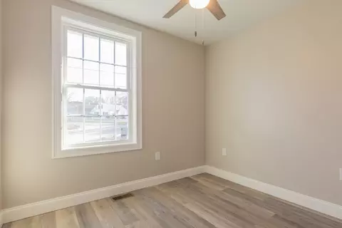 91 Ward St, Woonsocket, RI 02895 photo 8