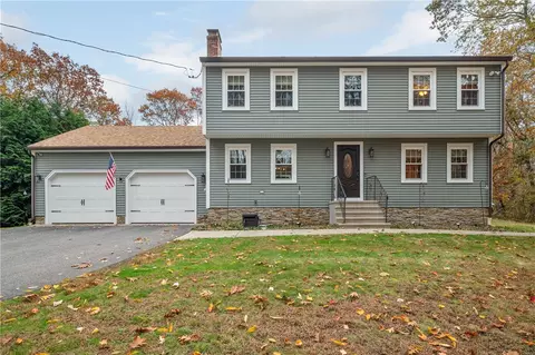 883 Reynolds Rd, Glocester, RI 02814