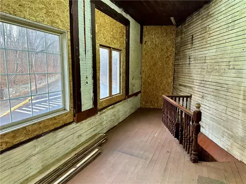 Entry Way - 530 River St, Woonsocket, RI 02895 photo 3 of 3