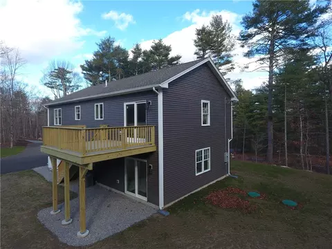 72 E Killingly Rd, Foster, RI 02825 photo 3