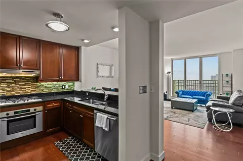 1 Exchange St #2102, Providence, RI 02903