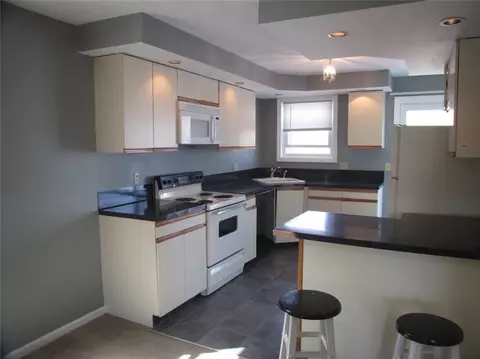 3399 Post Rd #16, Warwick, RI 02886 photo 5