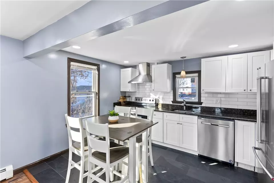 153 Warren Ave, Pawtucket, RI 02860 17 Photos Movoto