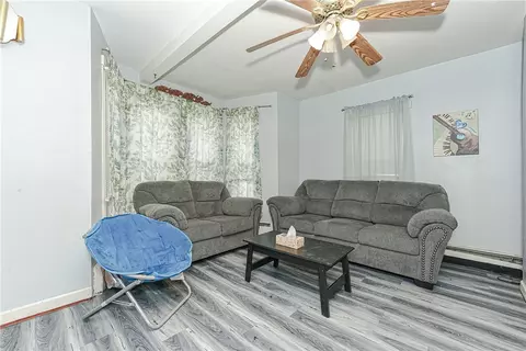 31 Wilson Ave, Woonsocket, RI 02895 photo 6