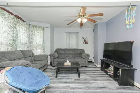 31 Wilson Ave, Woonsocket, RI 02895 photo 8