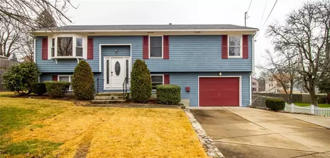 29 Elena St, North Providence, RI 02904