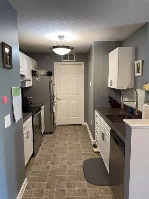 116 Mill St #304, Woonsocket, RI 02895 photo 3