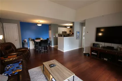 116 Mill St #304, Woonsocket, RI 02895