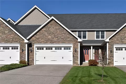 5 Wheeler Ln #B, Hopkinton, RI 02832