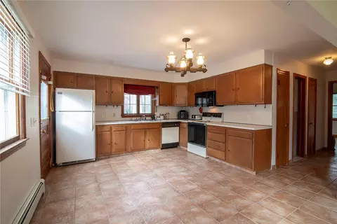 98 Ashaway Rd, Westerly, RI 02891 photo 8