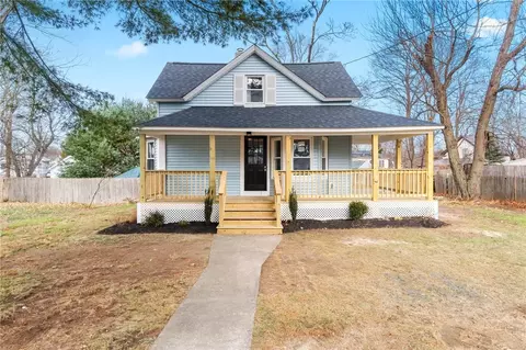 157 Harrison Ave, Warwick, RI 02888