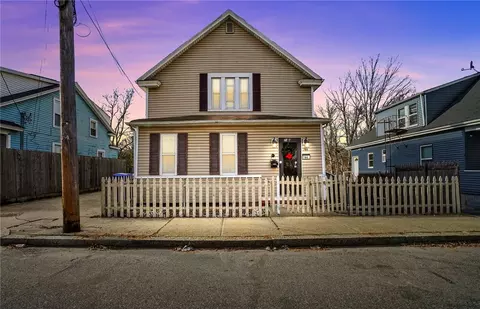 744 Manton Ave, Providence, RI 02909