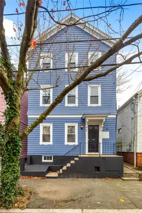 323 Williams St, Providence, RI 02906