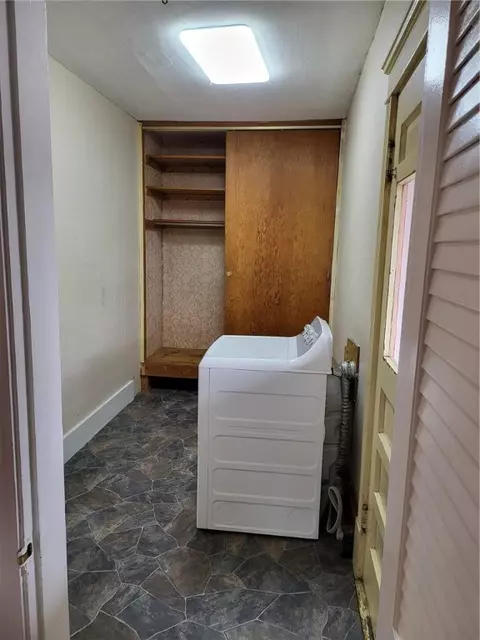 128 Winthrop St, Woonsocket, RI 02895 photo 28