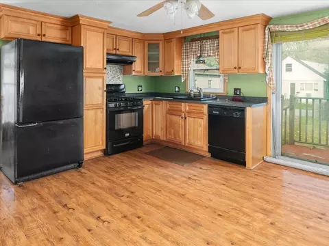 12 Vanstone Ave, Warwick, RI 02889 photo 7