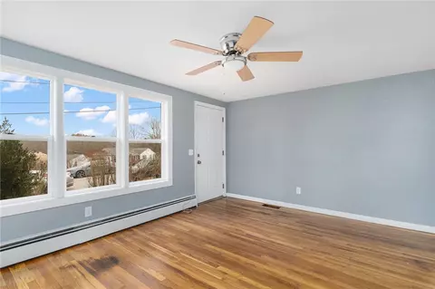 7 Nancy St, Coventry, RI 02816 photo 10