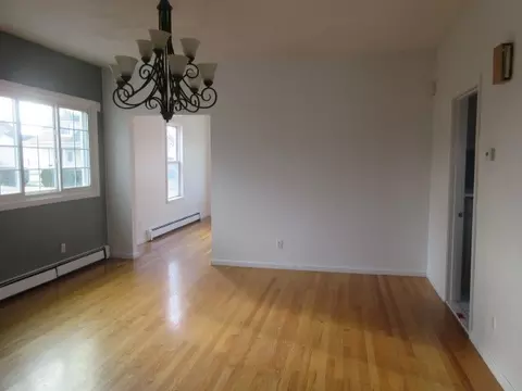 166 Knight St, Woonsocket, RI 02895 photo 6