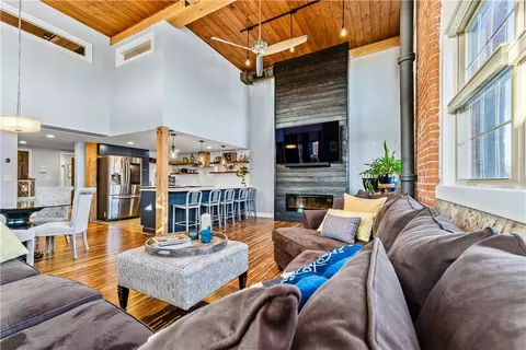 1 Tupperware Dr #145, North Smithfield, RI 02896